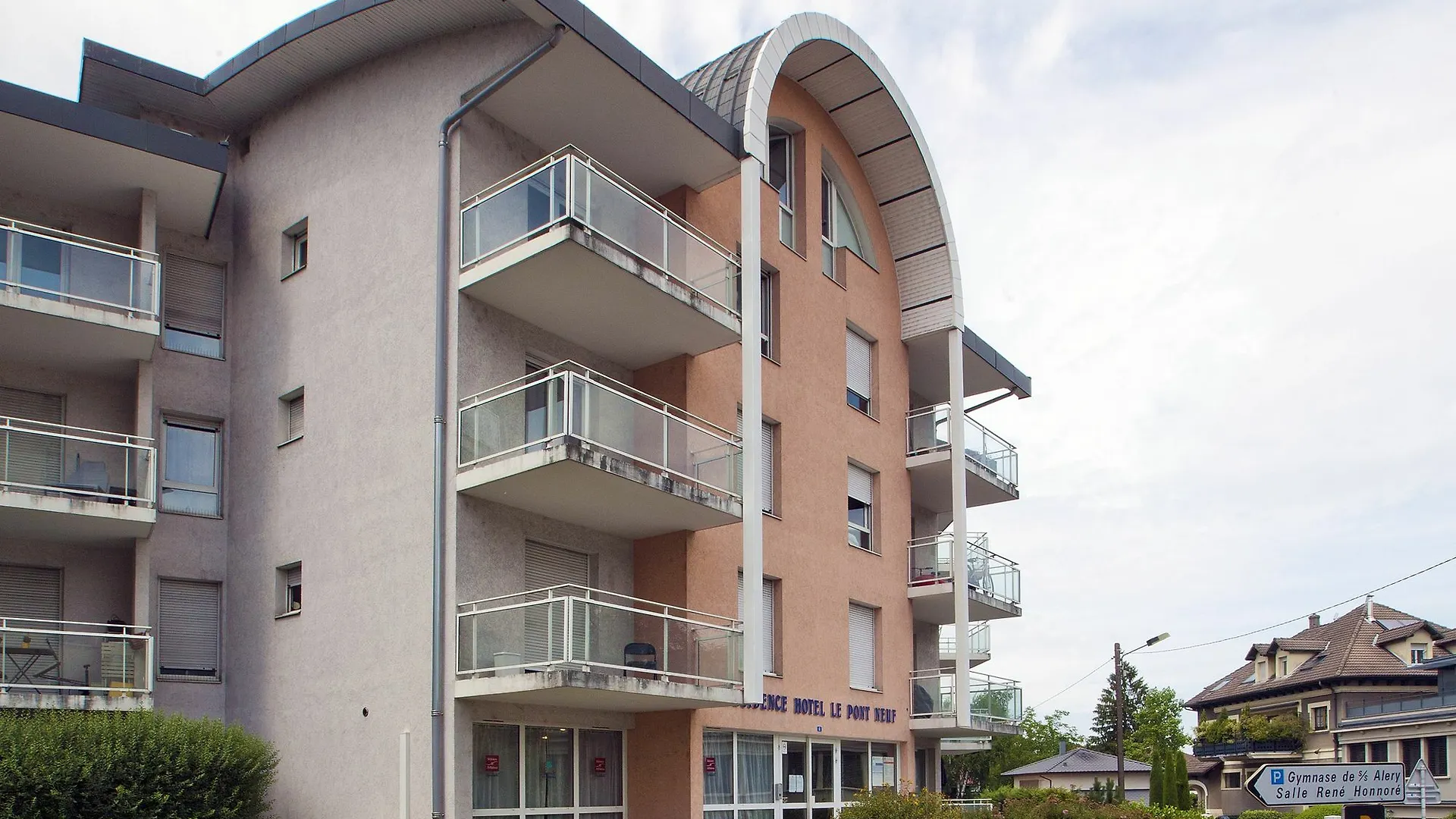 Sejours & Affaires Pont Neuf - Cran Gevrier Apartment Annecy